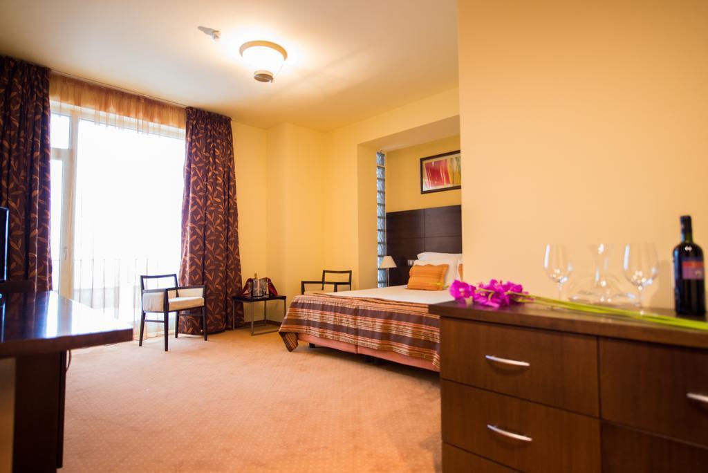 Imago Boutique Hotel Mamaia Bagian luar foto